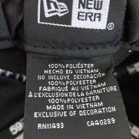 Raiders NWT Embroidered NFL Ball Cap - Picture 8 of 10